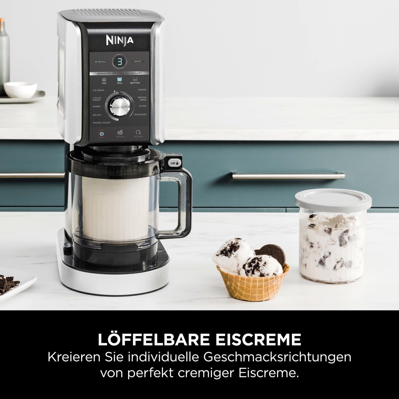 N i-nja CREAMi Deluxe NC501EU – Eis- & Getränkemaschine, 10 Funktionen, 3 Becher, Eiscreme, Gelato, Sorbet, Shakes, Slushies, 2-in-1 Geschmack, Silber