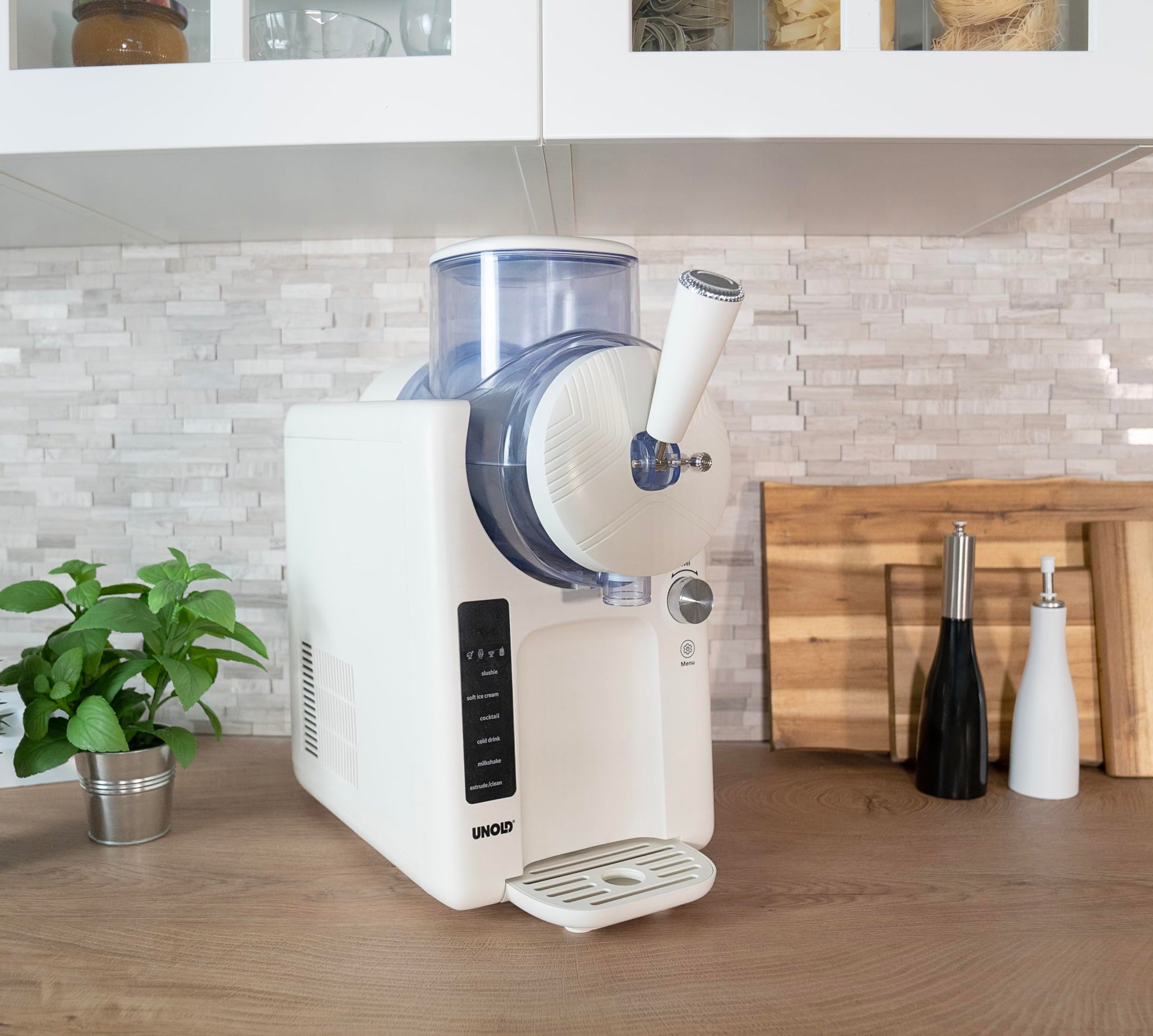U Nold 48950 Softeis- & Slushmaschine „Sofie“ – 5 Programme, 2 L, Kompressor, Slushies, Softeis, Cocktails & Shakes